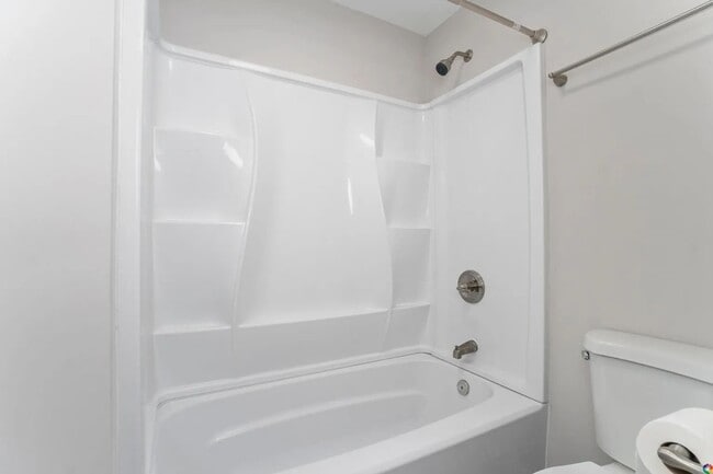 Building Photo - Chelsea Avenue