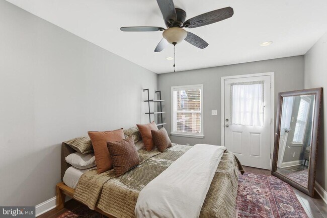 Building Photo - 1414 Richardson St