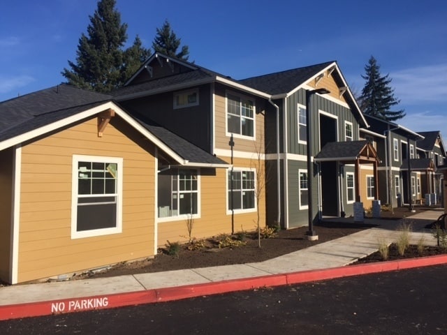 Building Photo - Apartment near downtown Hillsboro