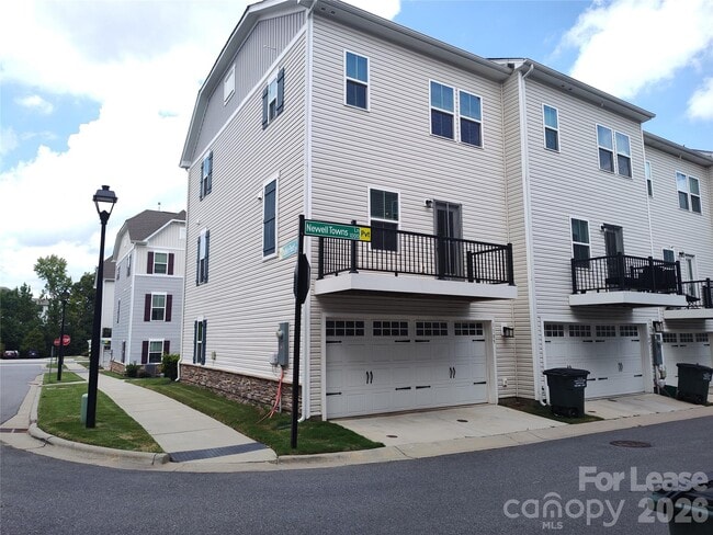 Building Photo - 1105 Newell Towns Ln