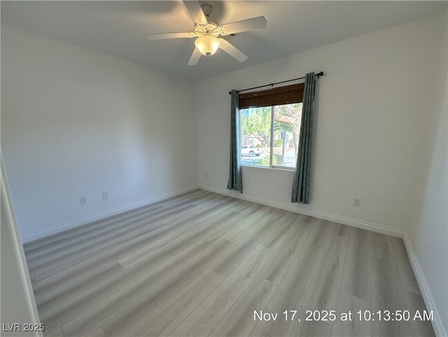 Building Photo - 2335 Meteor Shower St