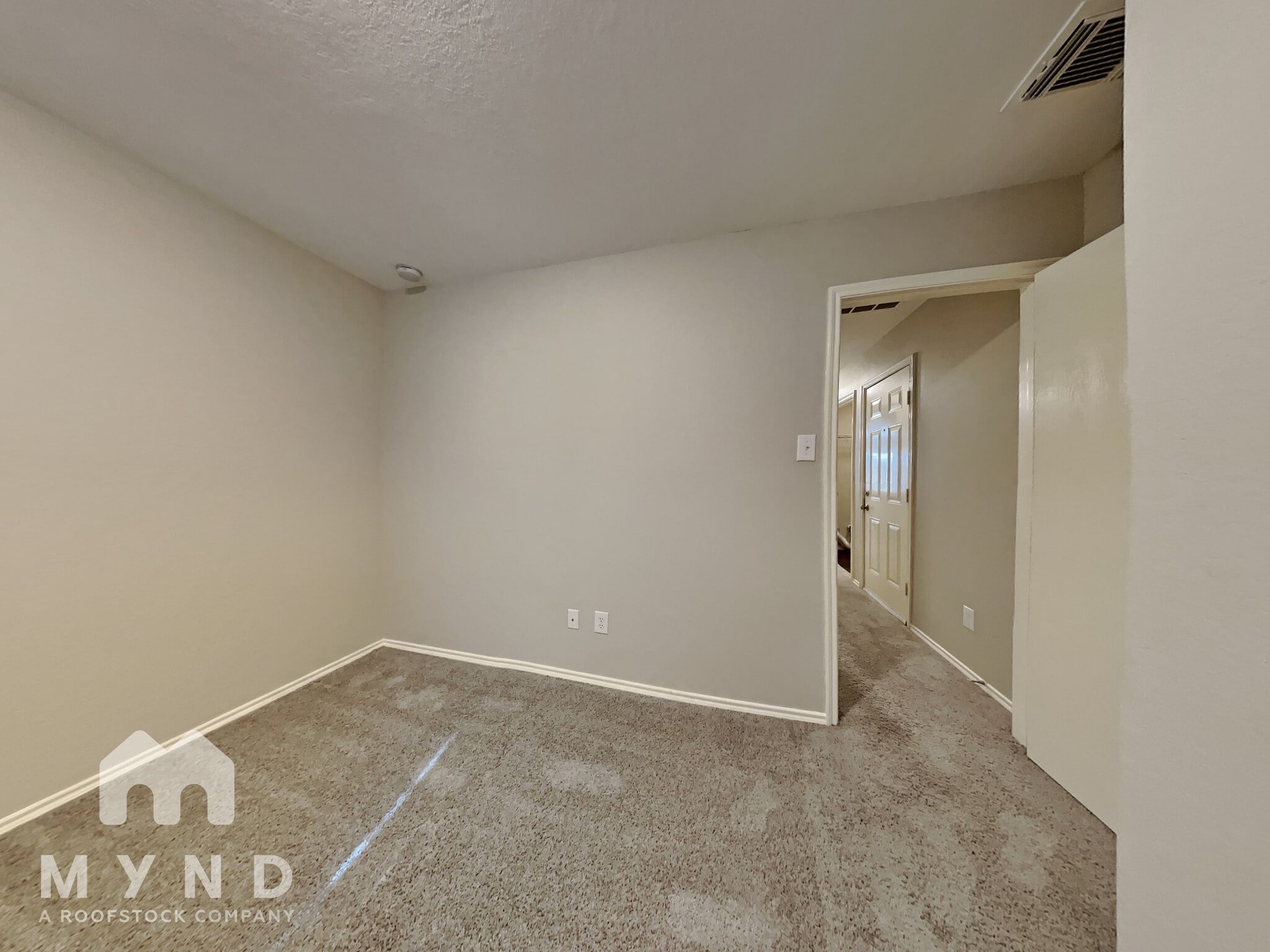 Building Photo - 8135 Villandry Ln