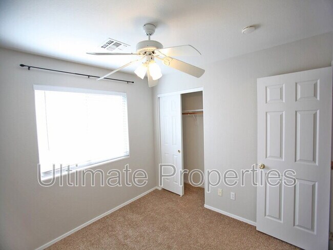 Building Photo - 7725 W Foothill Dr
