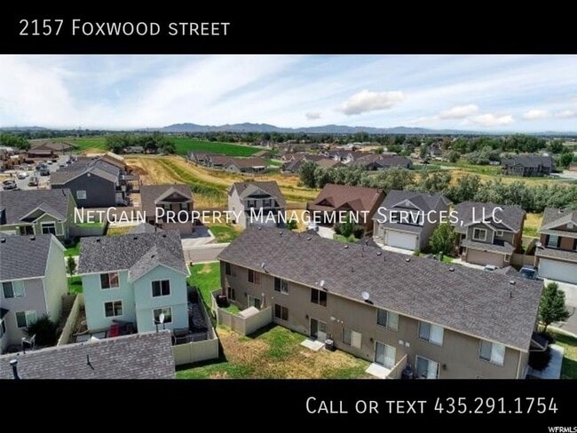 Building Photo - 2157 Foxwood St