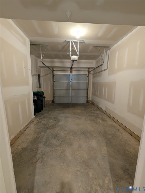 Building Photo - 2715 Acadia Dr