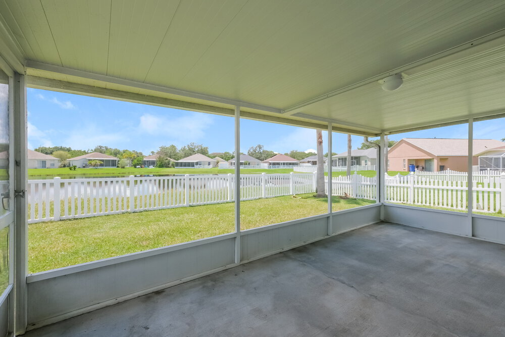 Building Photo - 927 Ridge Haven Dr
