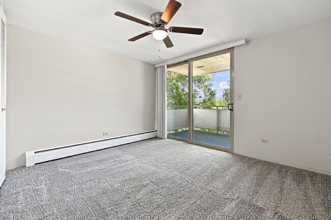 Building Photo - $1,670.95 with $300 Off the first month's rent - 2 Beds, 1.5 Bath, Condo in Denver with Balcony!
