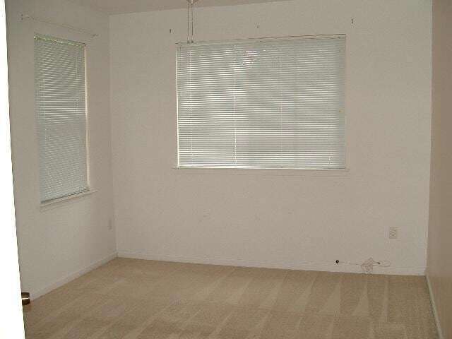 Building Photo - 9901 Baywinds Blvd
