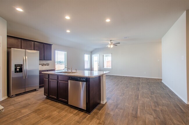 Building Photo - 13966 Fort Ward Way