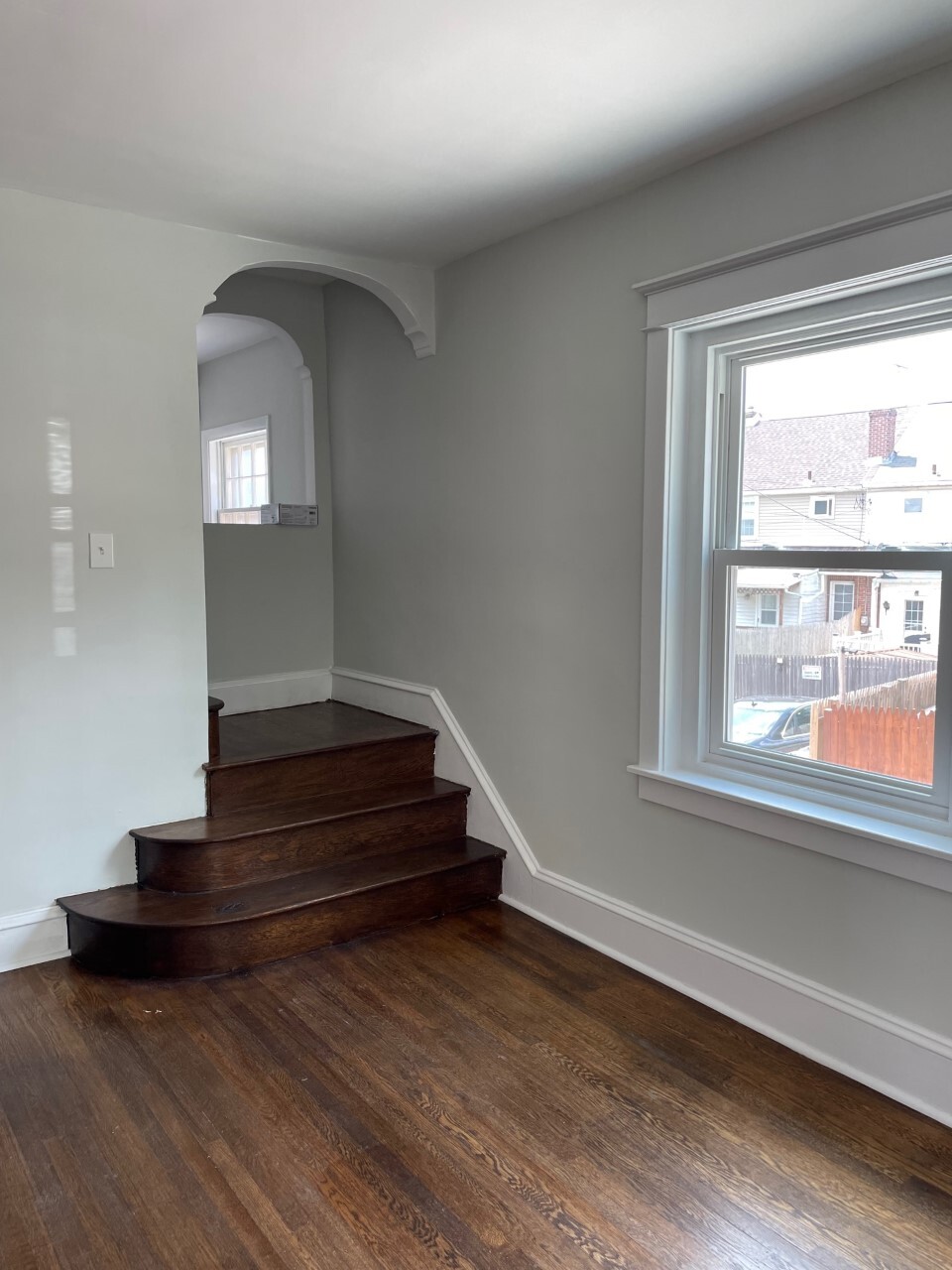 Building Photo - 306 W Freedley St