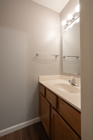 Building Photo - 7883 Autumn Ridge Avenue