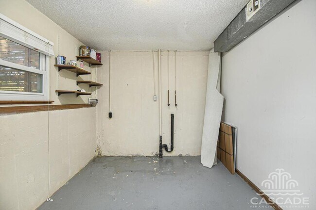 Building Photo - 14121 W 88th Pl