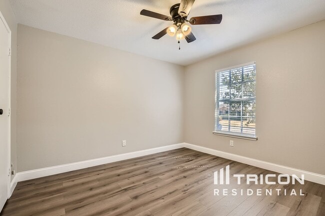 Building Photo - 2949 Monticello Ln