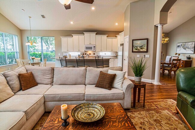 Building Photo - On island time -BBQ-Pool -sleeps 10 -near ...