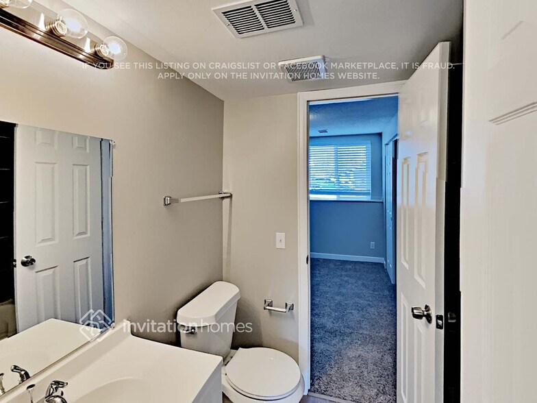 Building Photo - 3753 S Danube Cir