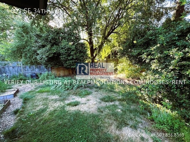Building Photo - 4603 SE 34th Ave