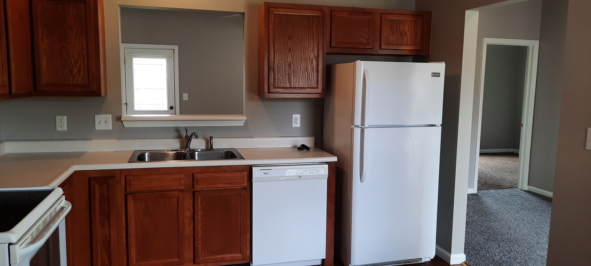 Building Photo - 3181 Stratus Ct