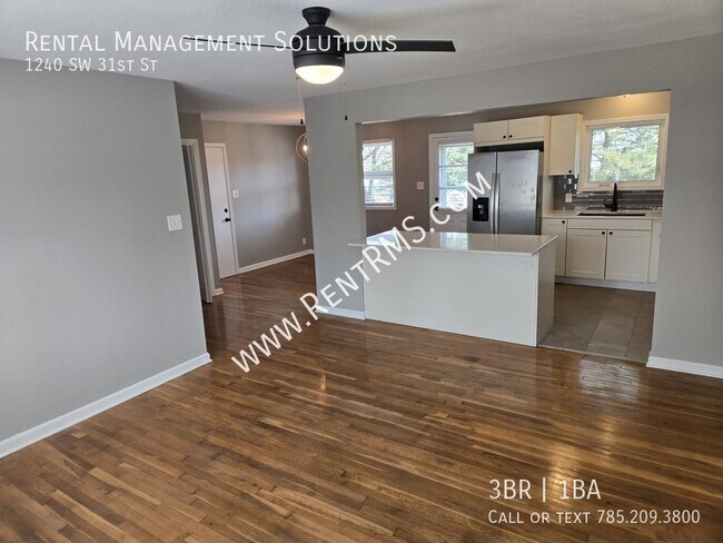 Building Photo - 1240 SW 31st St