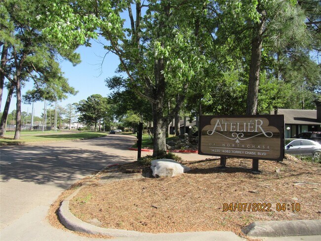 Building Photo - 14351 Torrey Chase Blvd