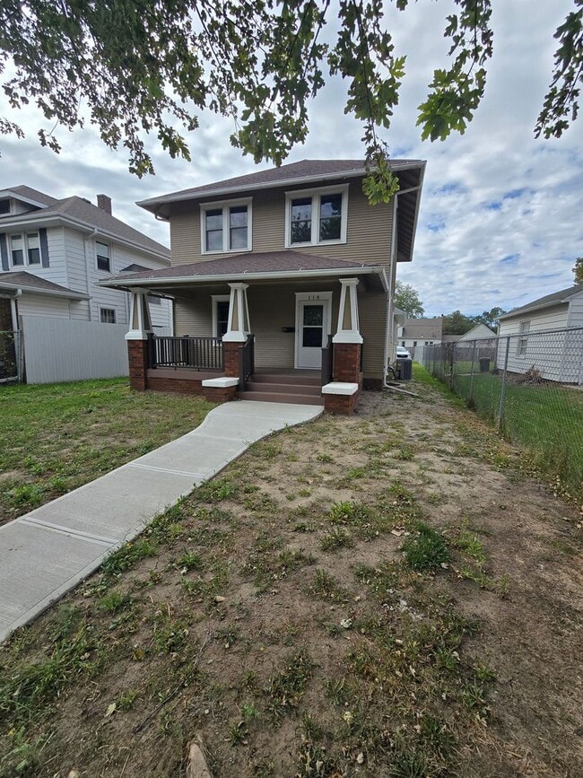 Primary Photo - Fully Remodeled 4BR/2.5BA Home for Rent – ...
