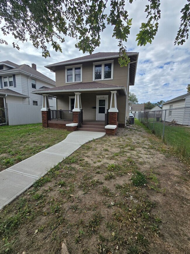 Building Photo - Fully Remodeled 4BR/2.5BA Home for Rent – Norfolk Living at Its Finest!