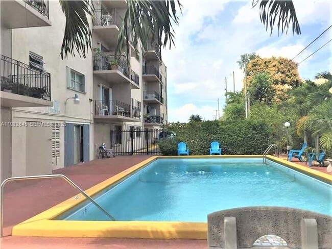 Building Photo - 3640 NW 9th St