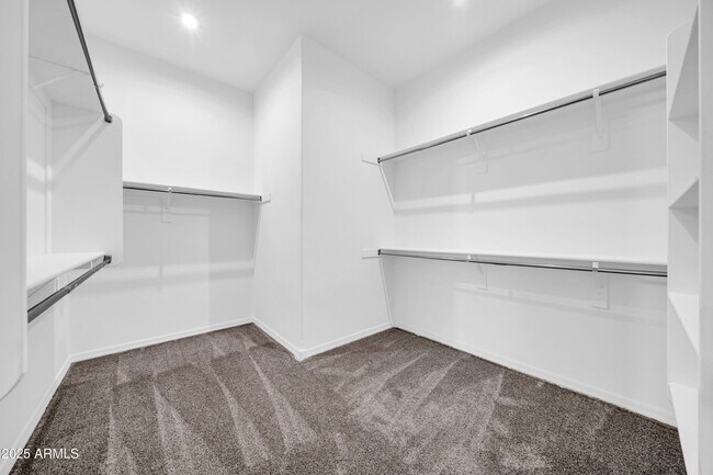 Building Photo - 25526 N 103rd Ave