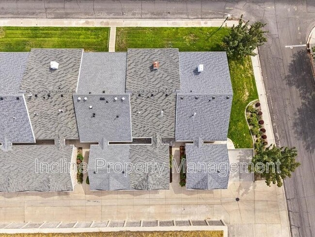 Building Photo - 439 E 2000 S