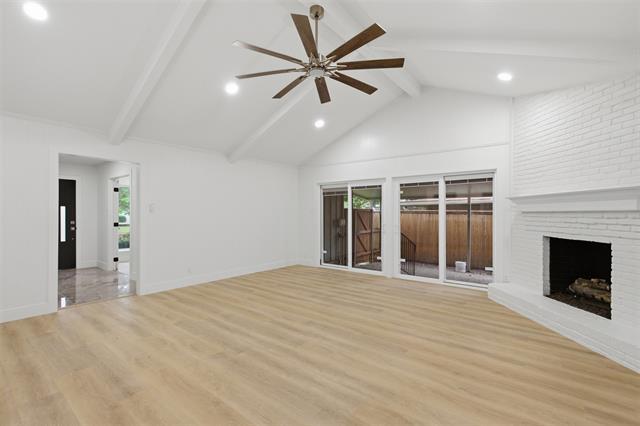 Building Photo - 7515 Meadow Oaks Dr
