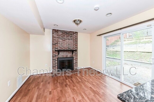 Building Photo - 8834 Sweet Gum Pl