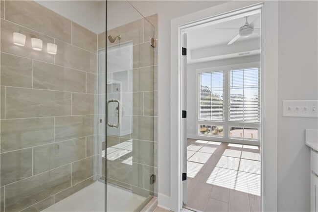 Building Photo - 1352 Grannysmith Trce