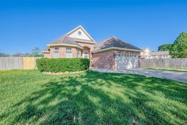 Building Photo - 1189 Lovett St