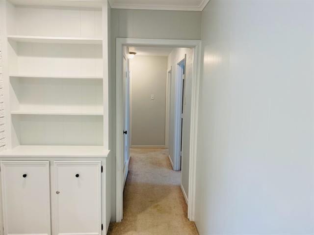 Building Photo - 3831 Crestpark Dr