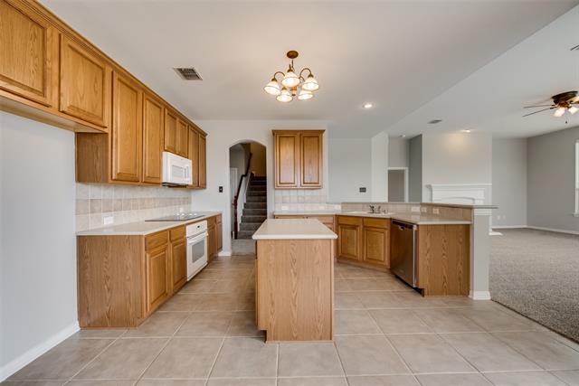 Building Photo - 2845 Starshine Dr