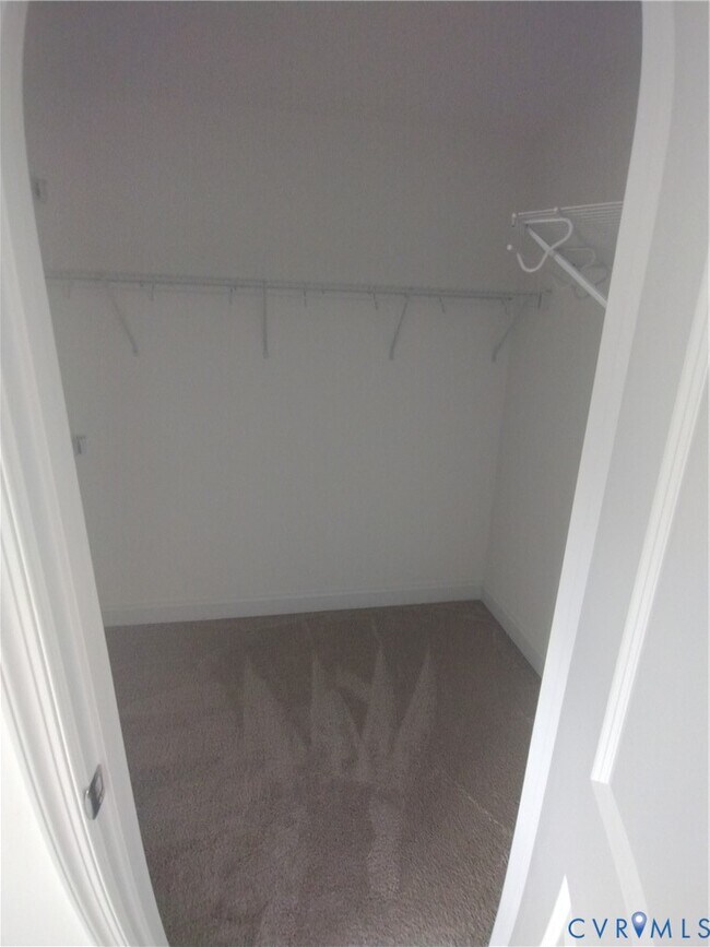 Building Photo - 409 Randolph Vw Dr