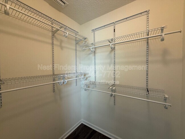Building Photo - 386 Rittburn Ln
