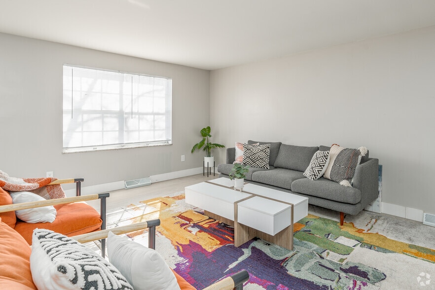 Living Room - Napa Townhomes
