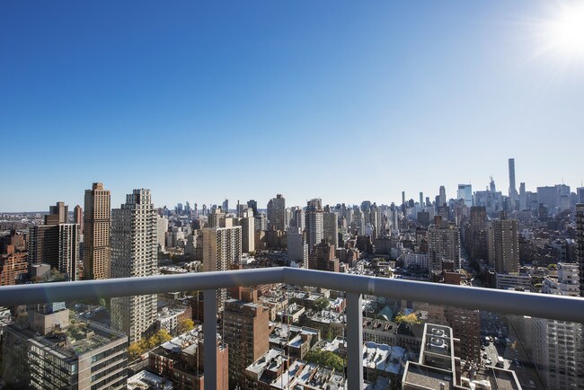 Building Photo - The Colorado