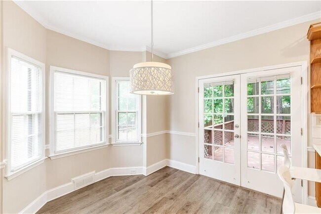 Building Photo - 919 Bridgegate Dr NE