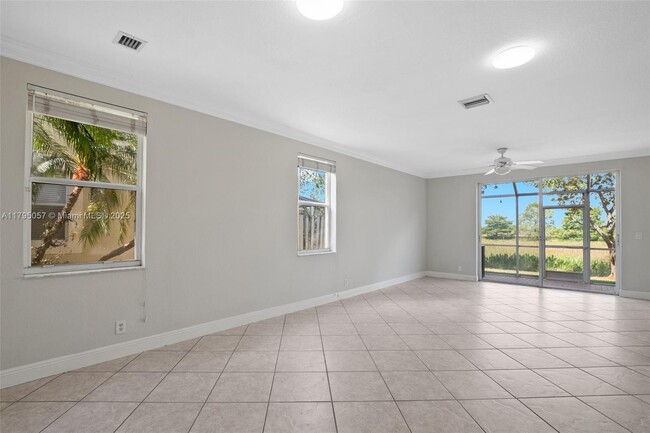 Building Photo - 2277 Pasadena Way