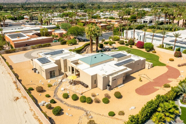 Primary Photo - 16 Judd Terrace