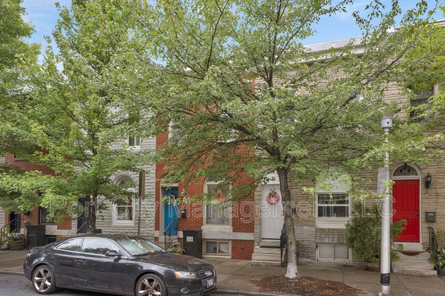 Building Photo - 22 N Potomac St