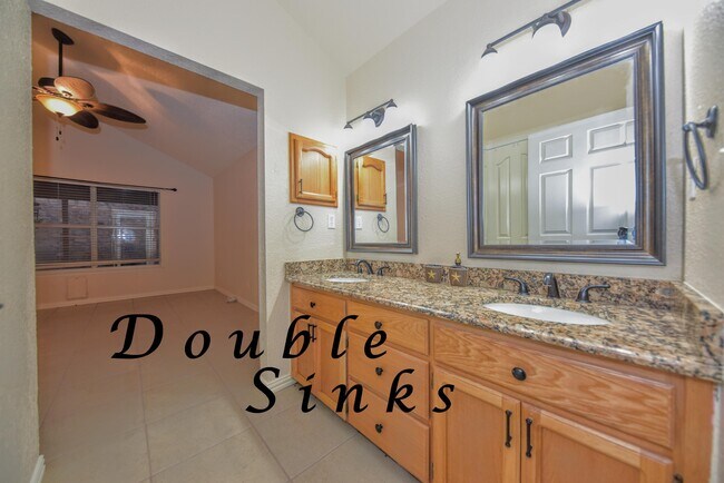 Building Photo - 1372 Michelangelo Dr