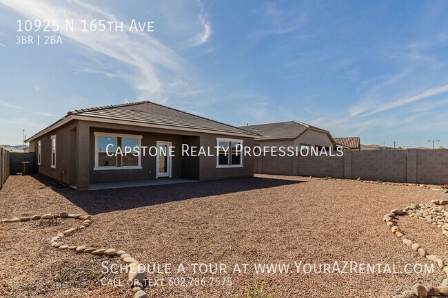 Building Photo - 10925 N 165th Ave