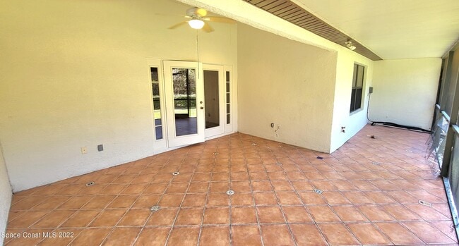 Building Photo - 2577 Sykes Creek Dr