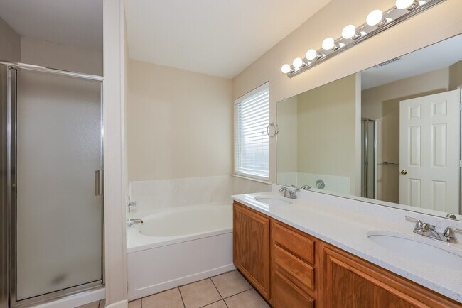 Building Photo - 1108 Germany Dr