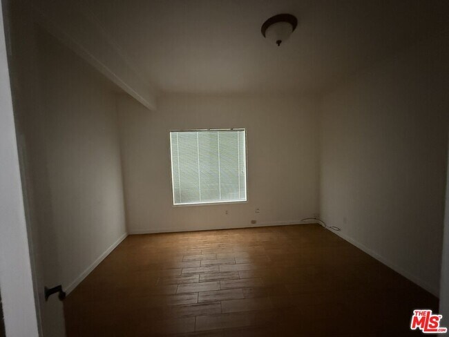 Building Photo - 3119 Fulham Ct