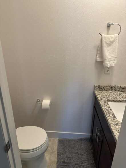 Half Bath - 2217 Bonniebrook Dr