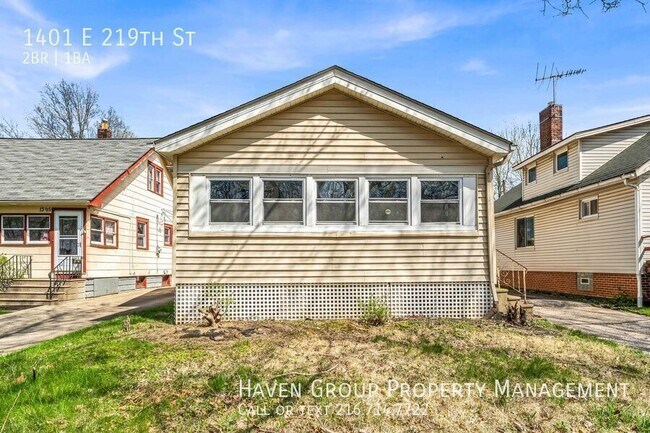 Building Photo - 1401 E 219th St
