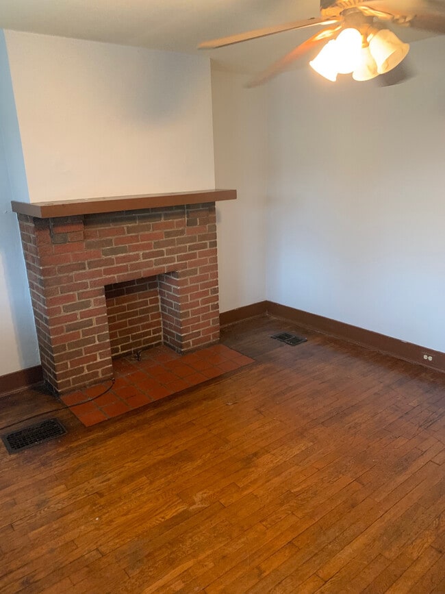 Building Photo - 1831 Morningside Ave